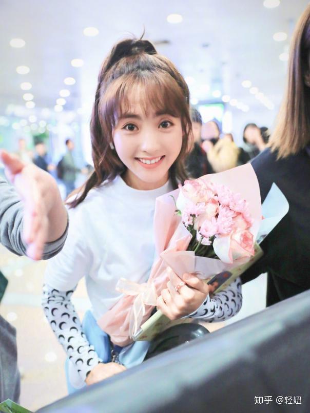 邢菲两周减掉小粗腿坦言平时吃一种食物既瘦脸又瘦腿