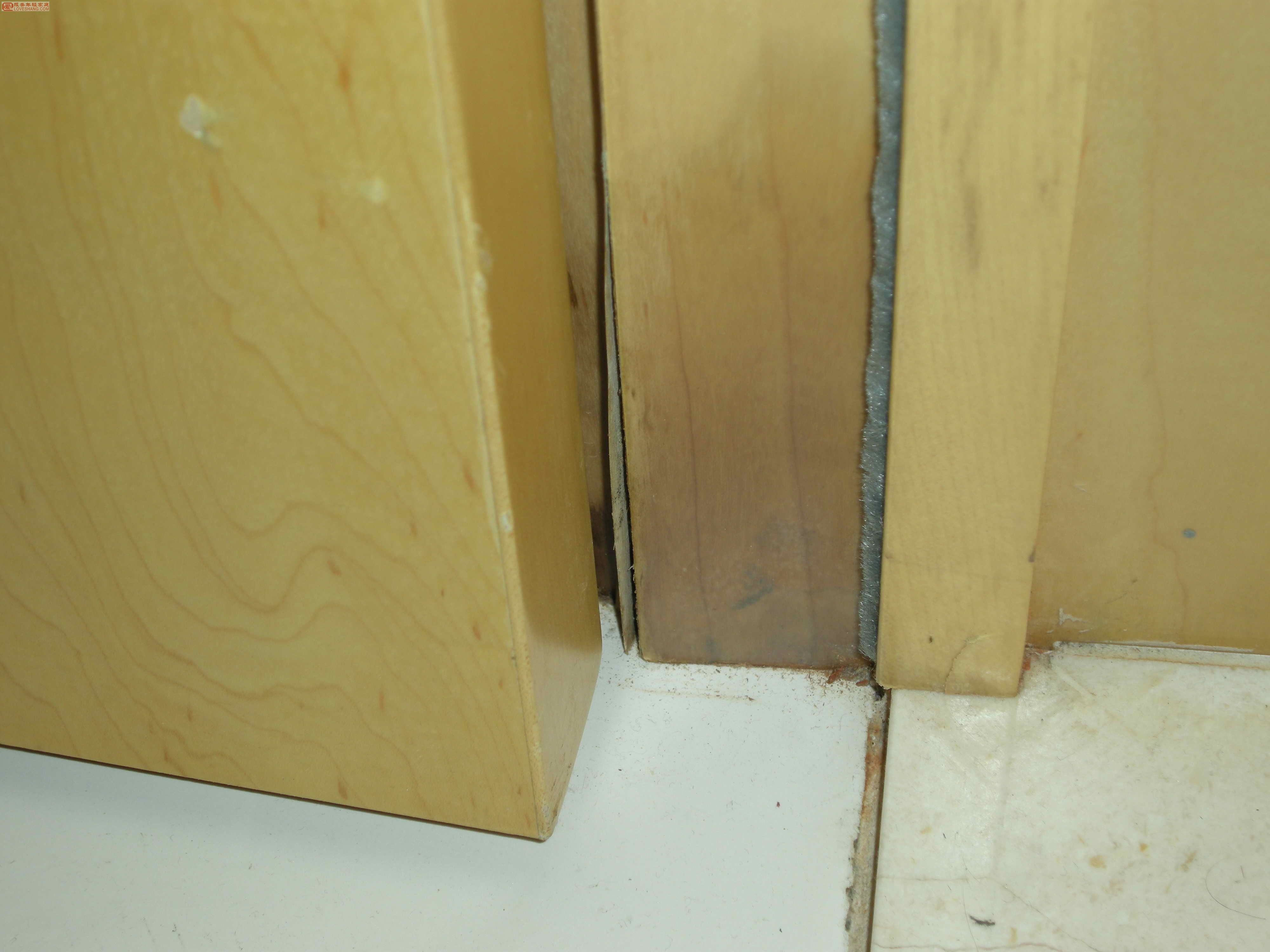 门框发霉的原因可能是什么如何处理
