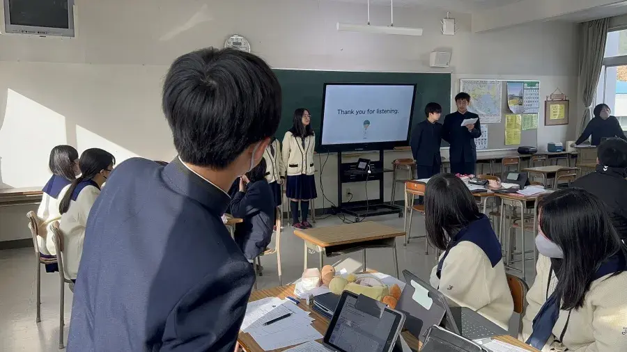 请输入图片描述