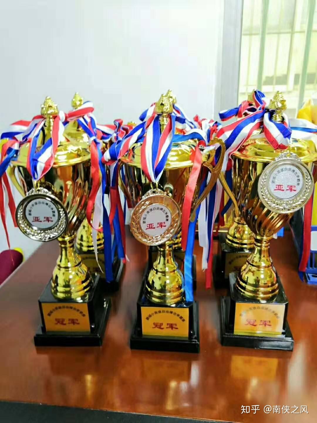 采访中国武术散打六段教练刘国华融合武道馆馆长