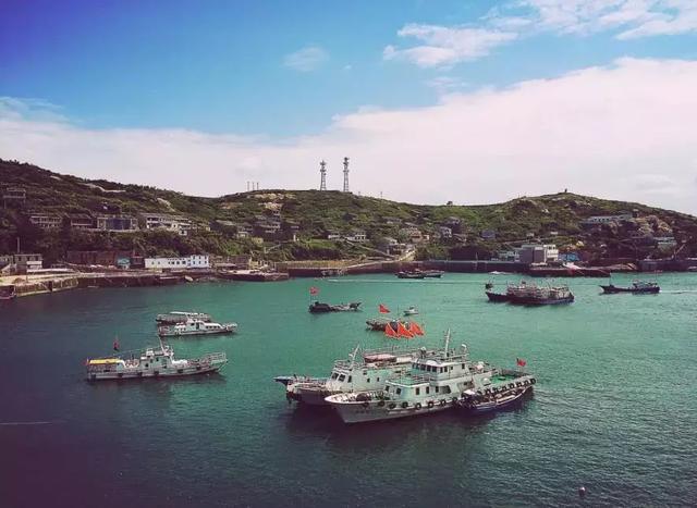 国内最美海岛排行榜 v2-caee5e22569d94f2b91f9404a9c0fd84_r.jpg