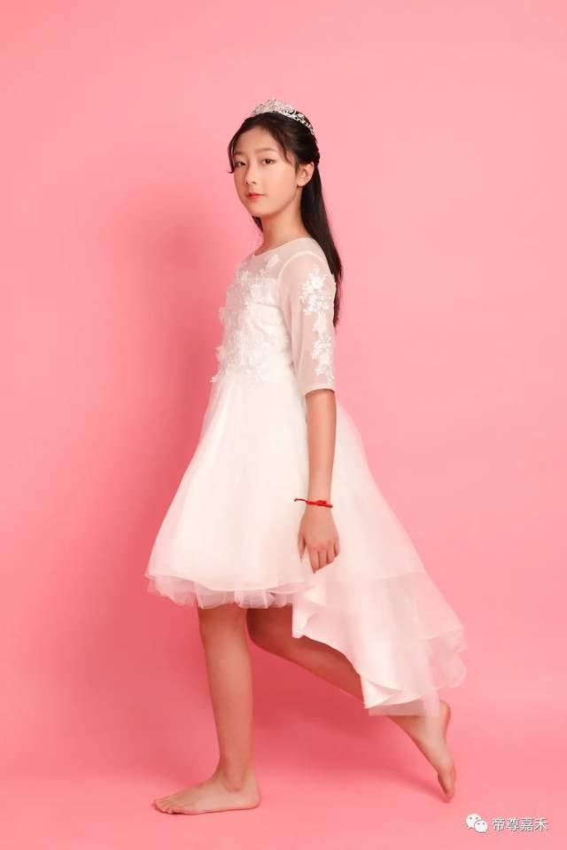 儿童模卡casting精选时代华娱小艺员林玟 