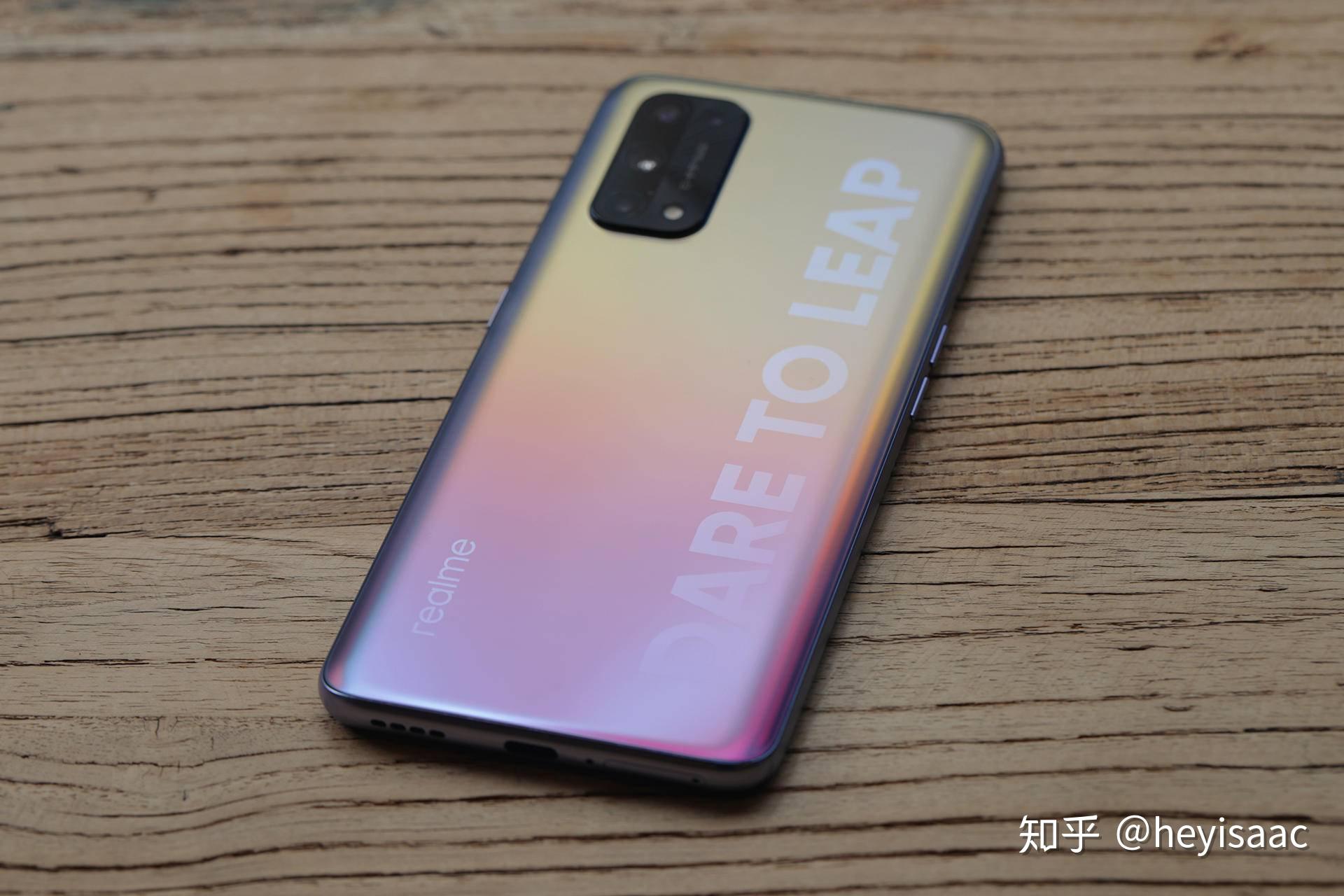 轻薄与旗舰体验兼得realme真我x7pro上手体验