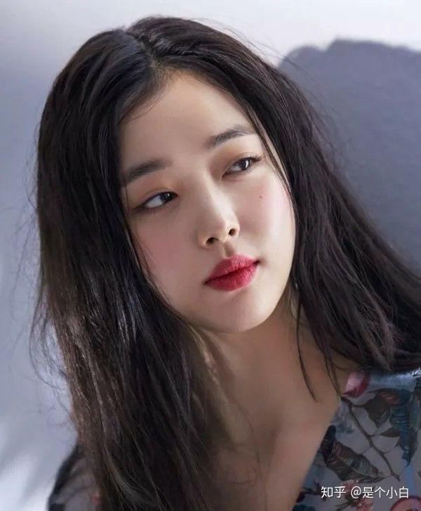 单看脸的话,哪些女明星有小说女主角的逆天颜