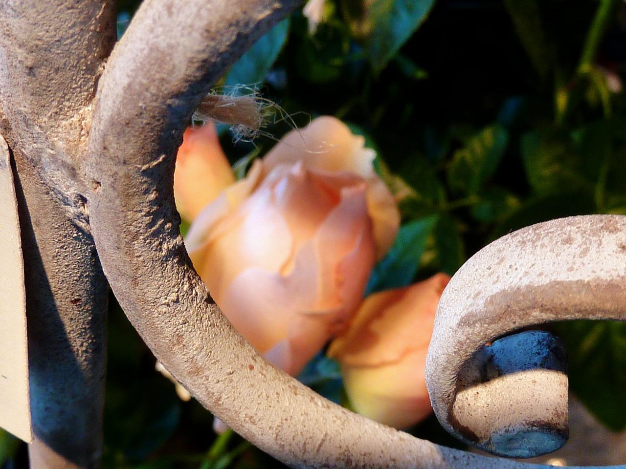 5. 铝栏杆固定配件