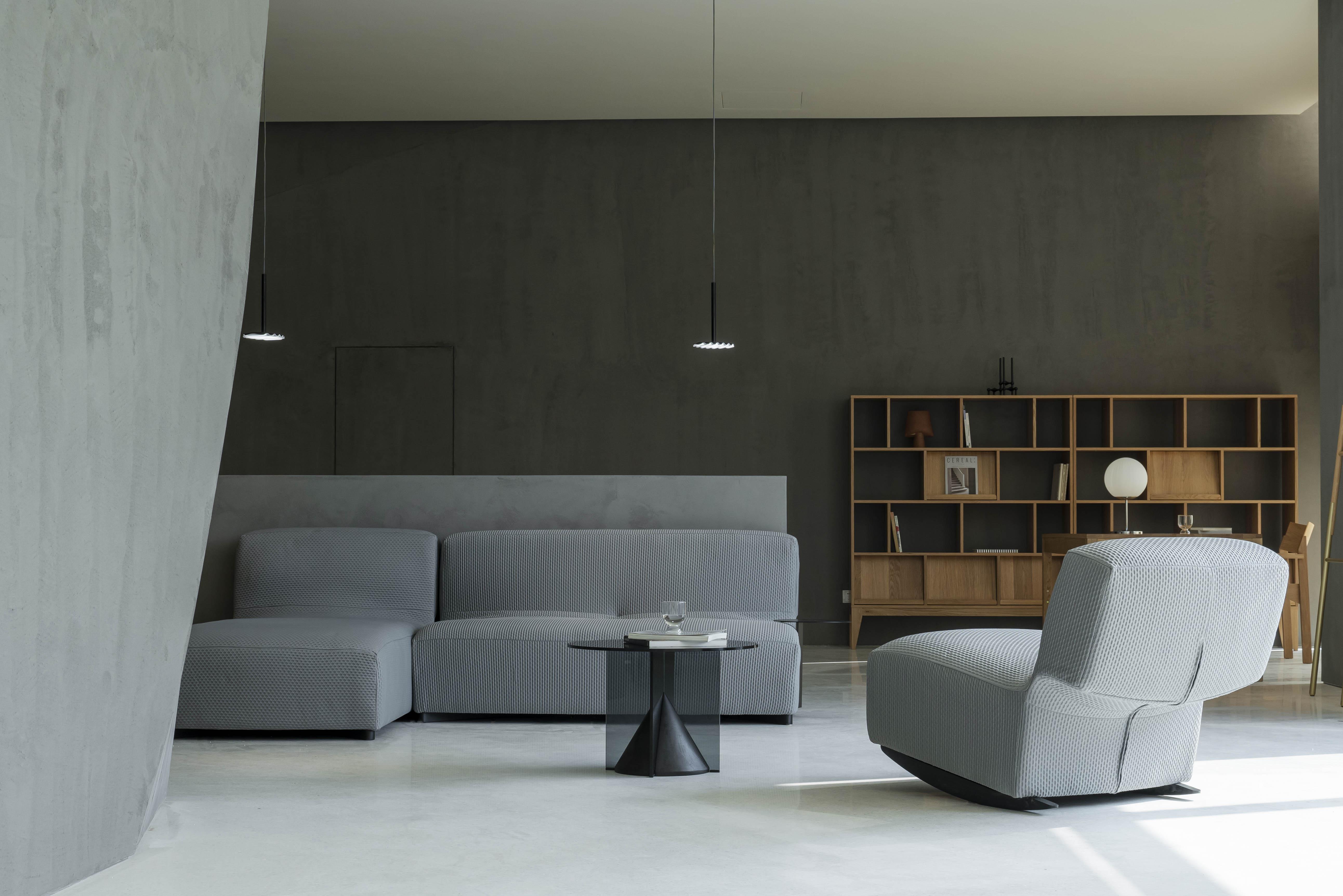 沉浸式体验的沙发在线上都有真实场景图和实拍视频,各种沙发各种款式