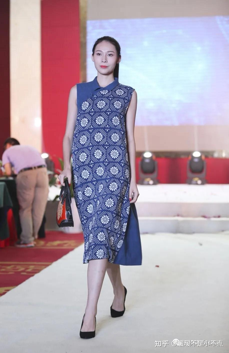 国潮时尚派非遗冷知识蓝印花布