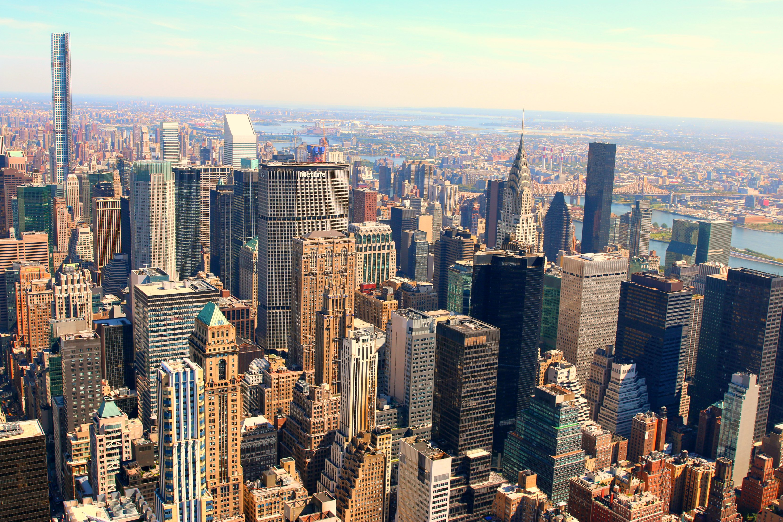 中国哪个城市高楼最壮观