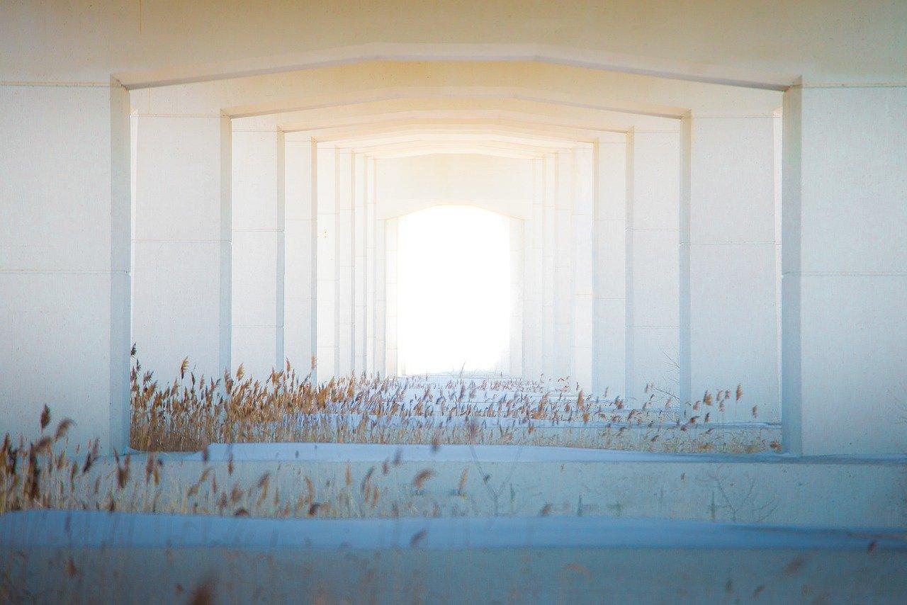 2. 阳光房窗帘材质