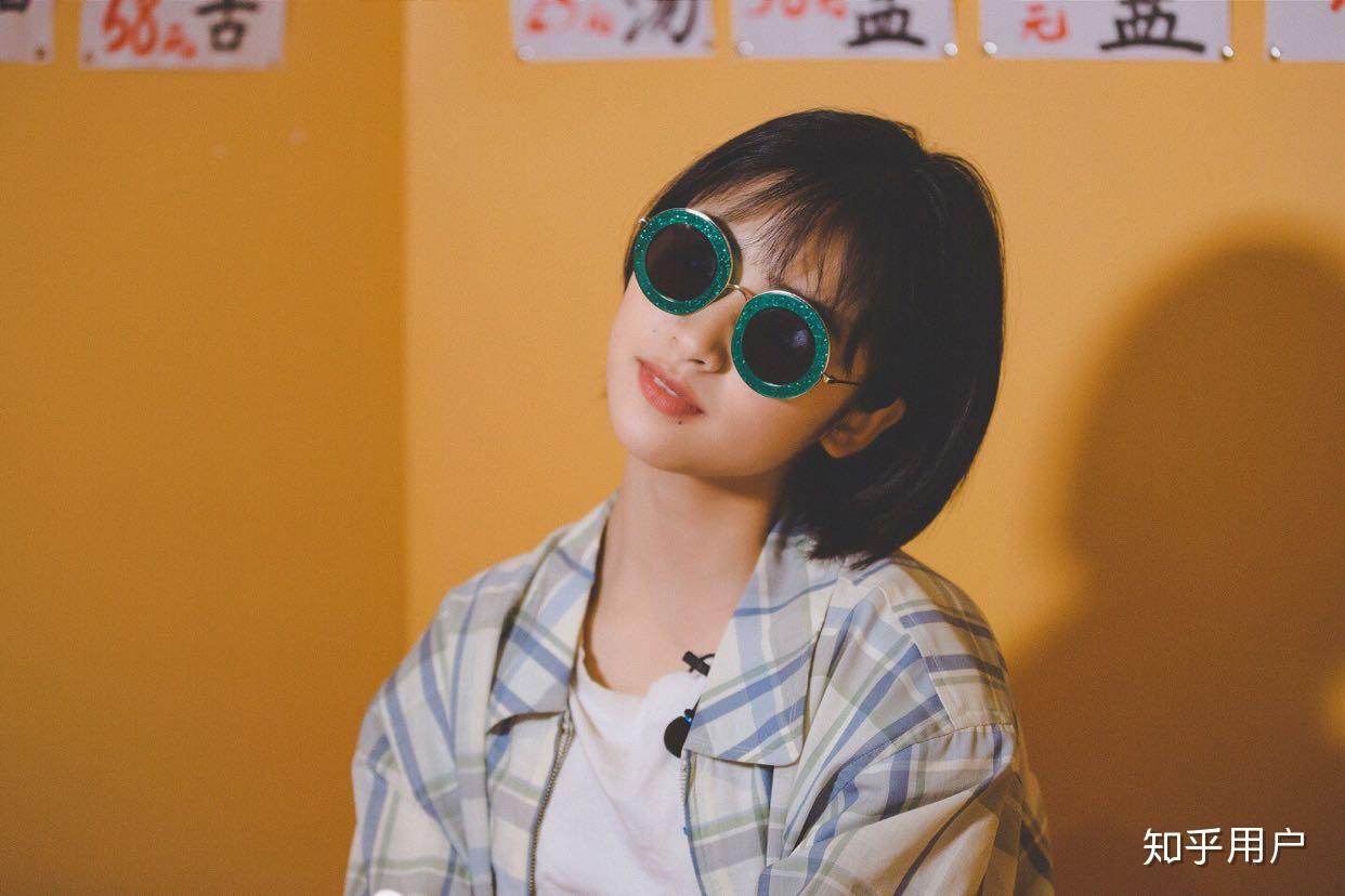 见过沈月本人是种怎样的体验? - 知乎
