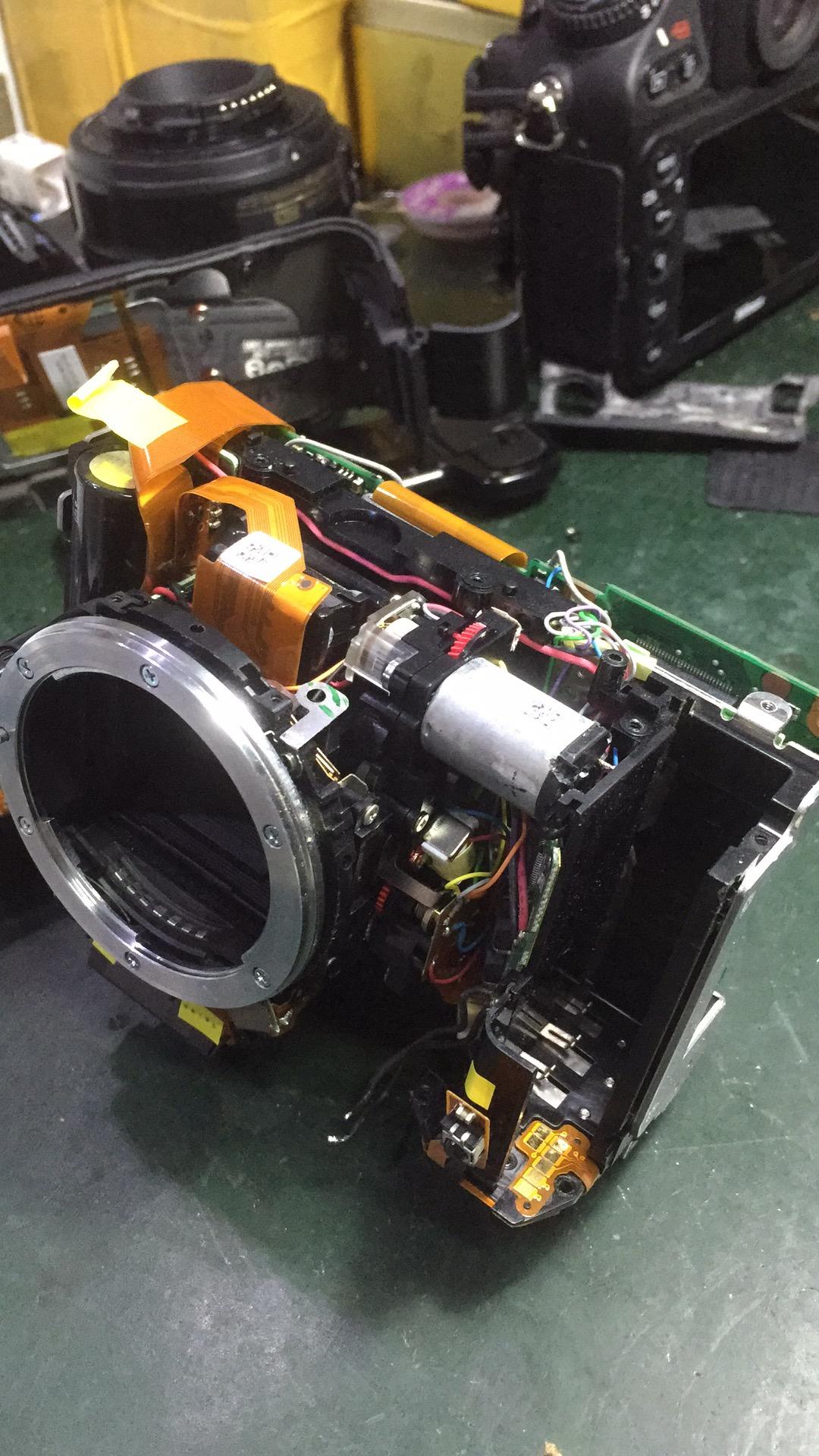 不完美修复：索尼DSC-H50相机镜头拆修 - 拆机乐园 数码之家