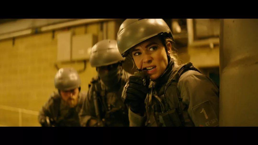 海蒂·肖是德卡·肖的亲妹妹,如今为军情六处效力.