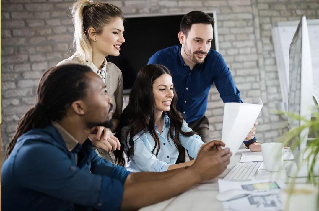 在面试时谷歌面试官的心理活动是怎样的