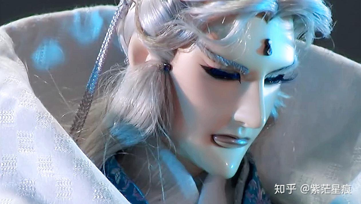 金光布袋戏里温皇对凤蝶是什么感情