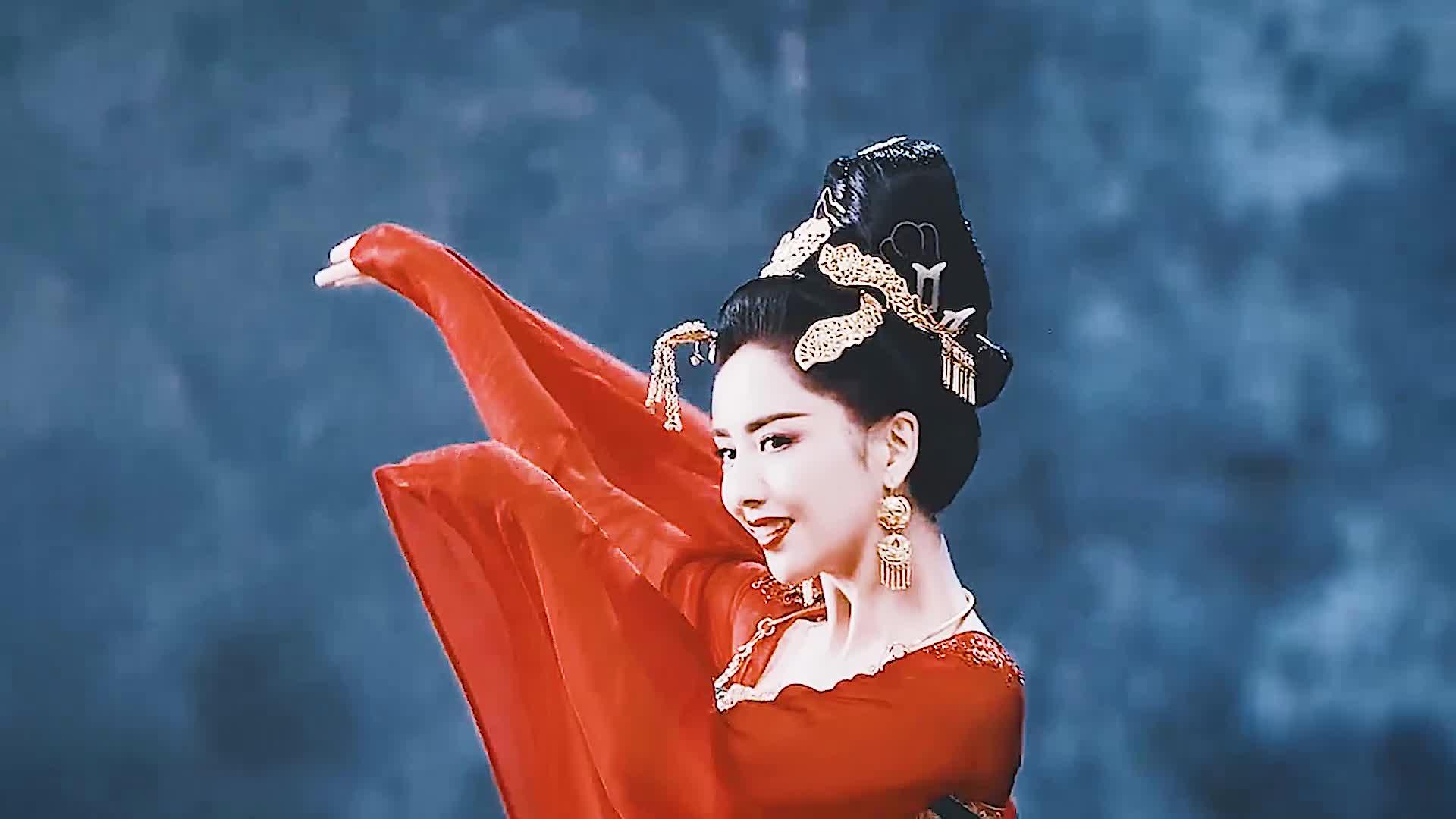 张含韵古装混剪兰陵王妃的孔雀舞再配一曲青丝太惊艳