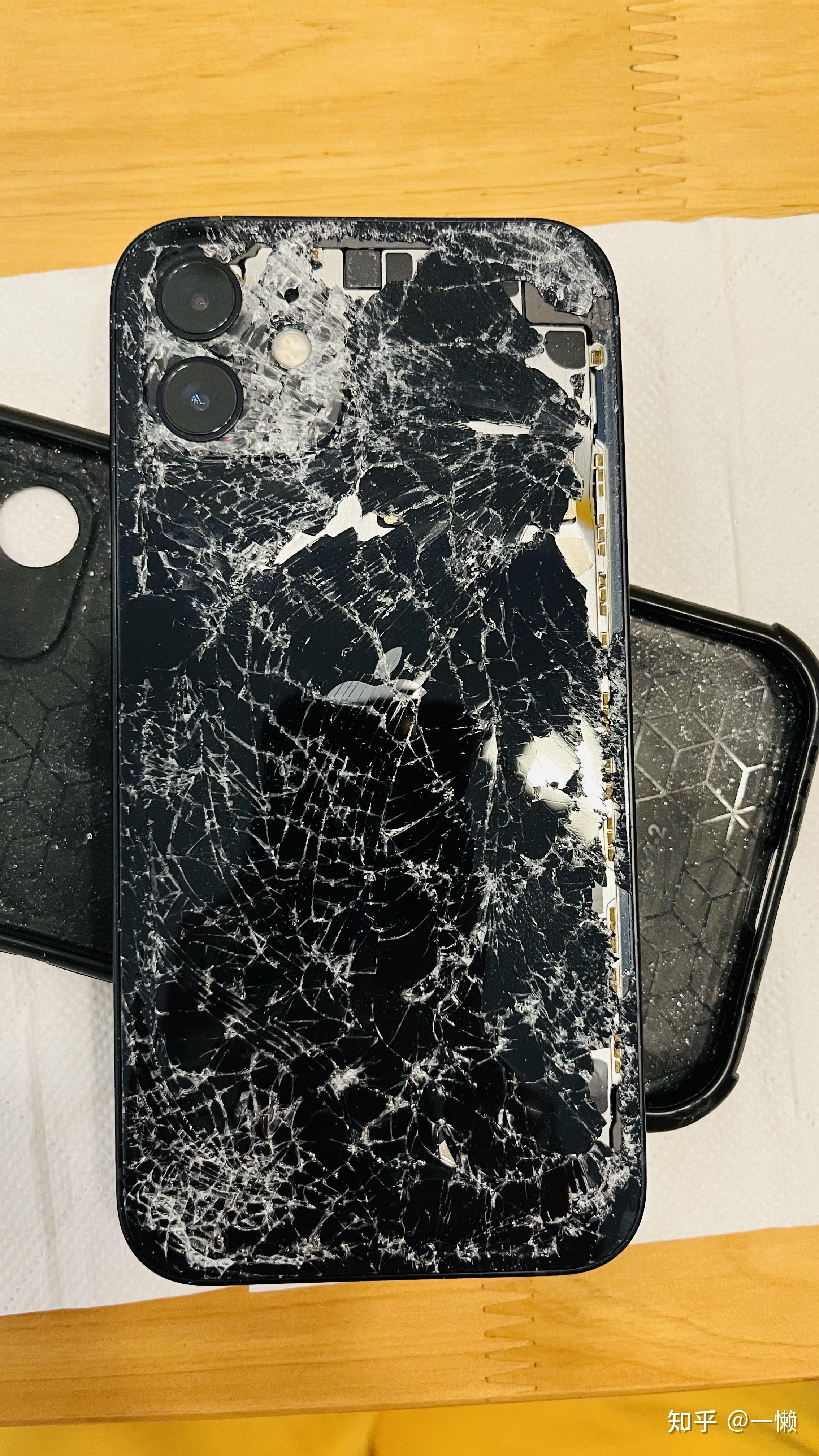 生气摔东西的行为到底是心理疾病还是发泄行为? - 知乎