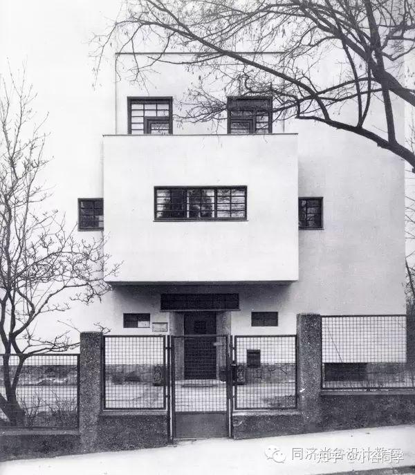 国家:奥地利作品:斯坦纳住宅,穆勒住宅备注:1,受到卡米罗·希特