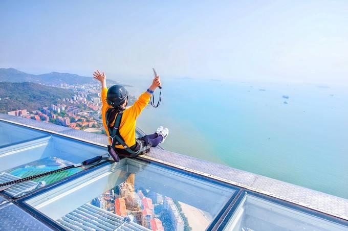 世茂云上厦门观光厅是厦门最高的地方有人给了差评你还会去吗