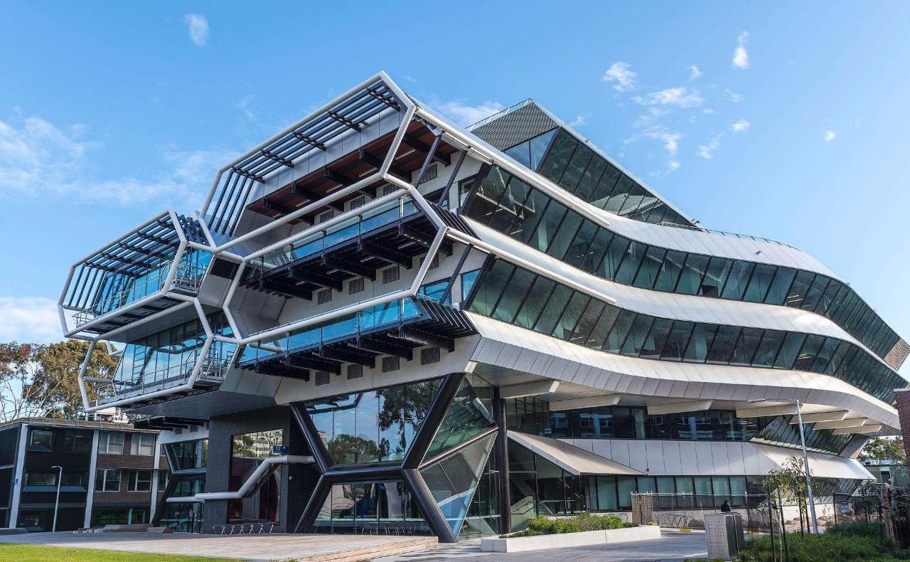 蒙纳士大学艺术设计与建筑学院详细解析