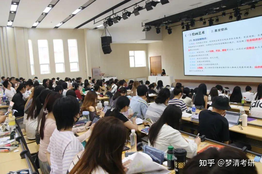 2024年清huani設計真題解析與備考建議