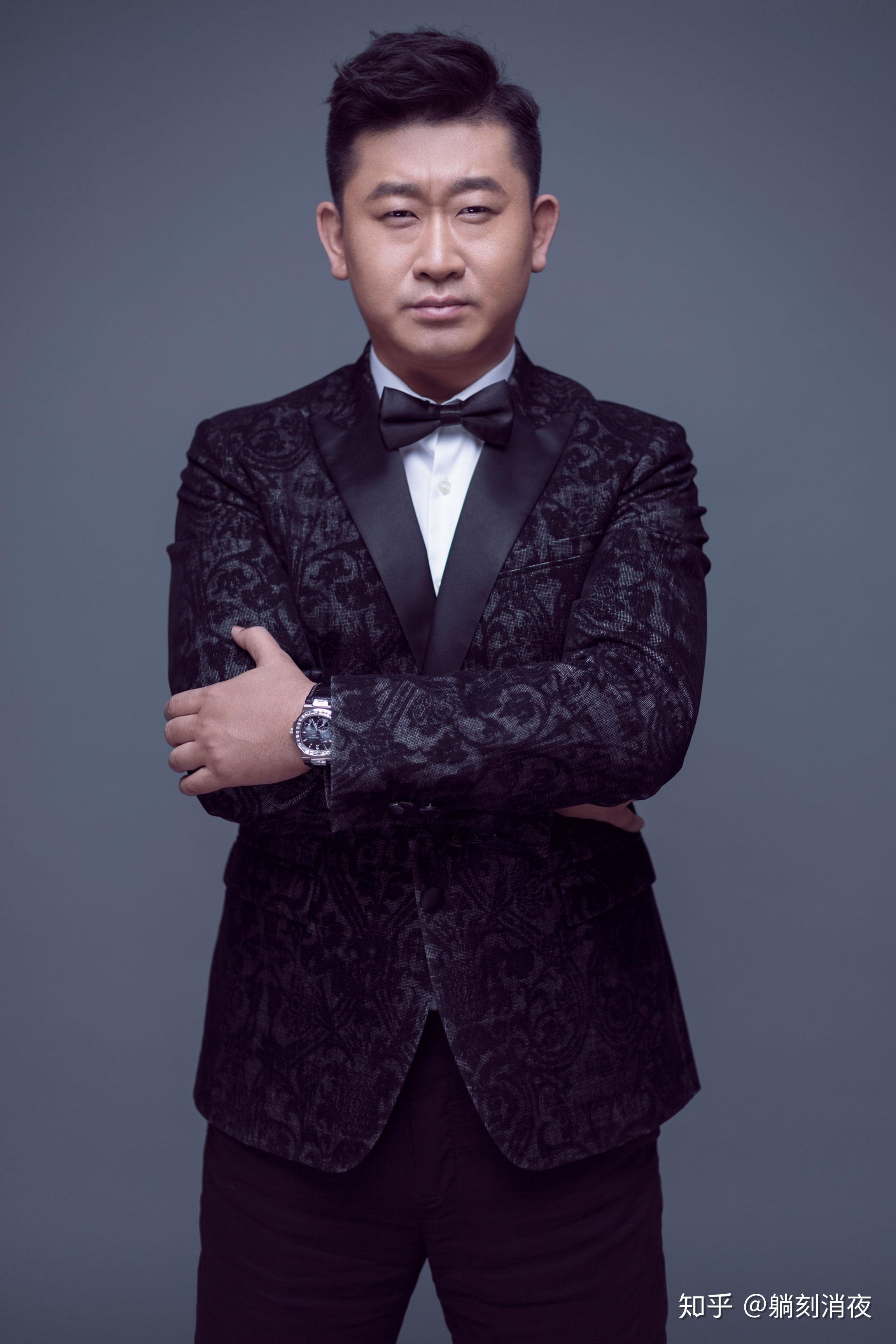 胡博男人四十父亲节温情首发做有担当的父亲