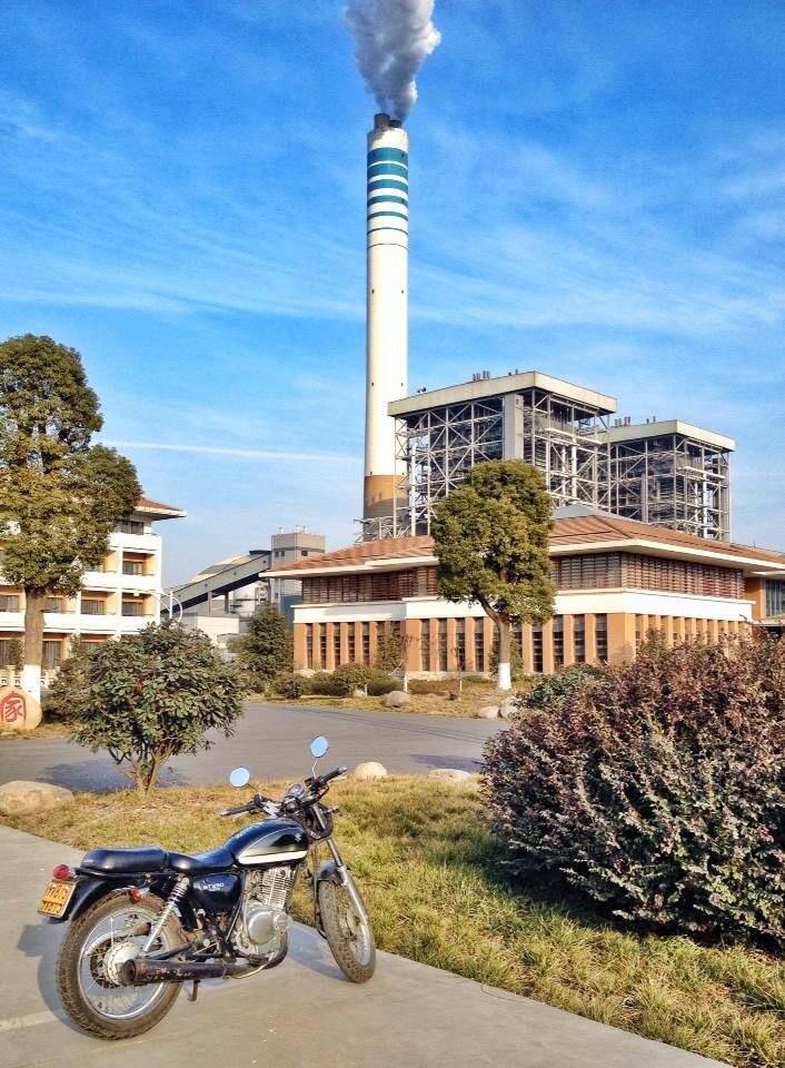 推荐一款复古摩托车?