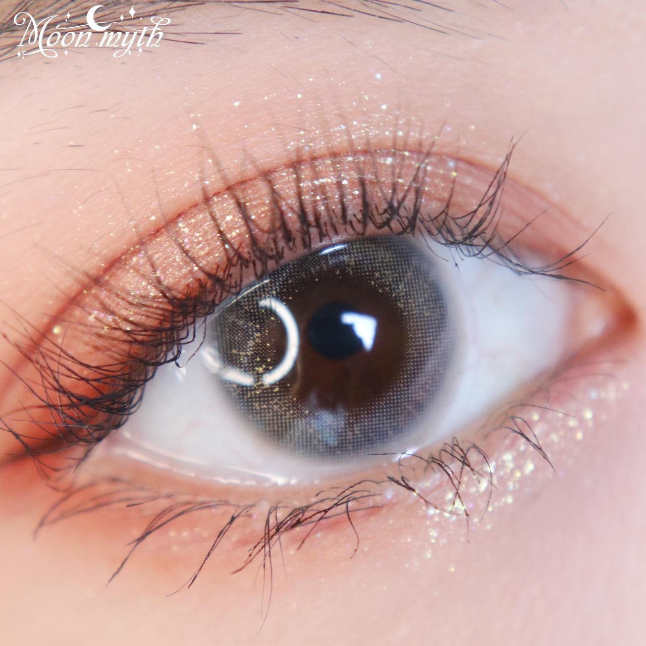 有哪些戴起来眼睛里有星星的美瞳? - 知乎