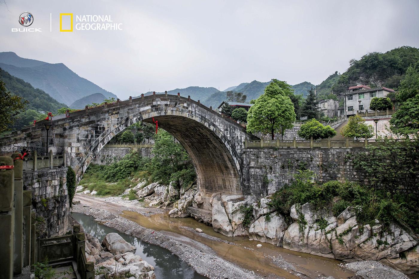 西安到成都七百多公里高速11小时可达为啥我们走了五天