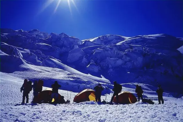 业余登山爱好者想登雪山可以选哪里 知乎