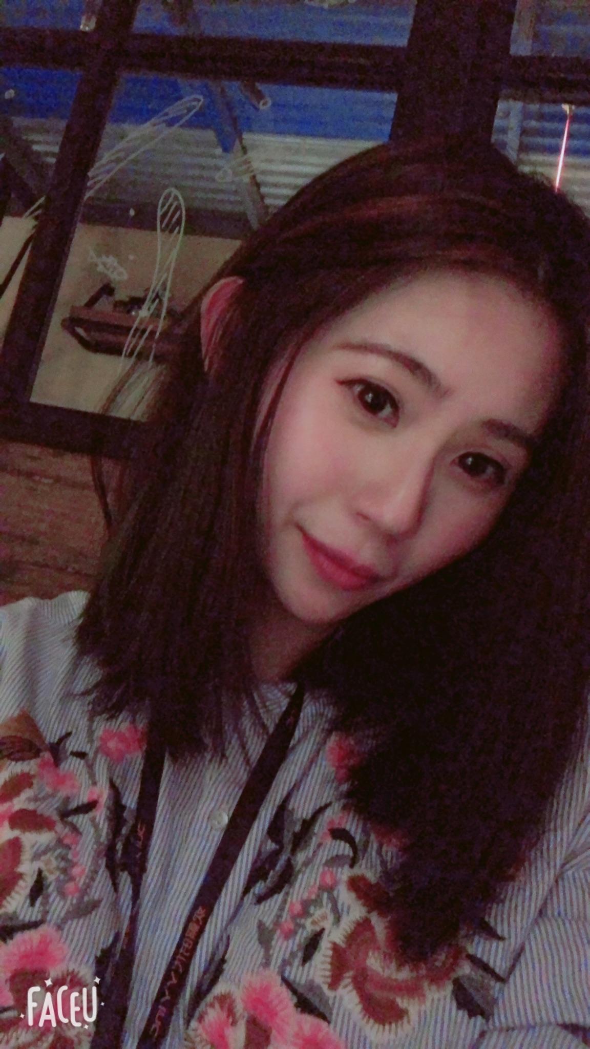 看脸的今天,会化妆是多么重要,网红妆是否适合