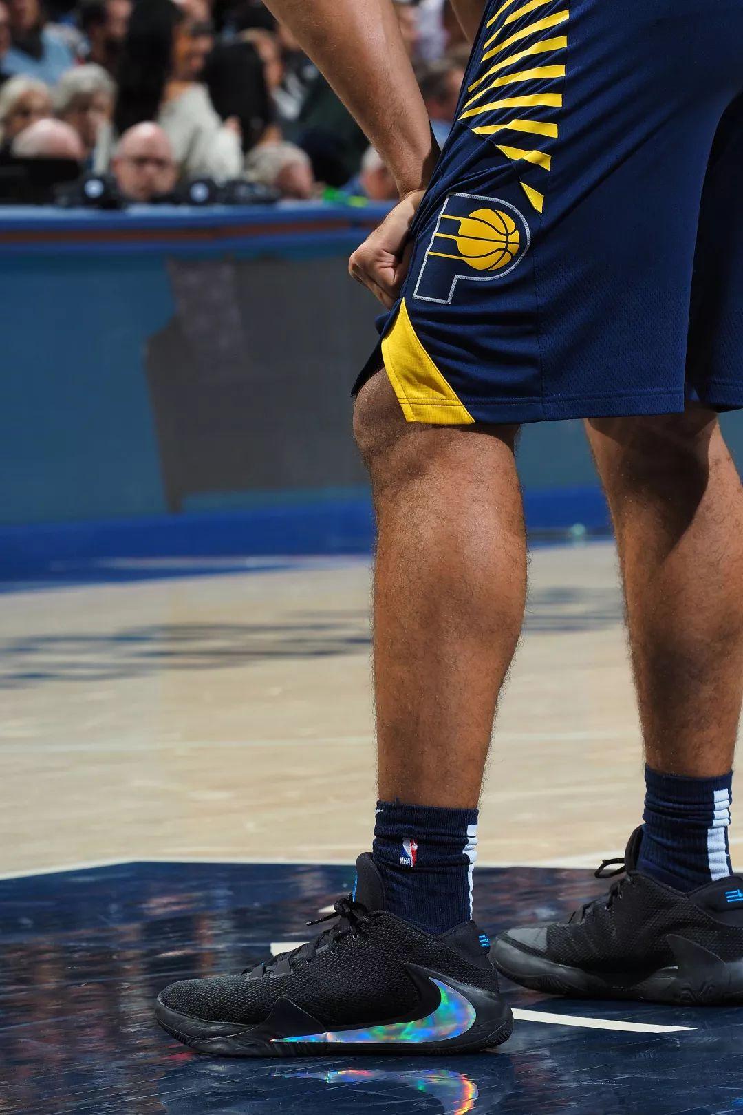 n issue #1iman shumpertair jordan 4thon makernike kobe 9 low