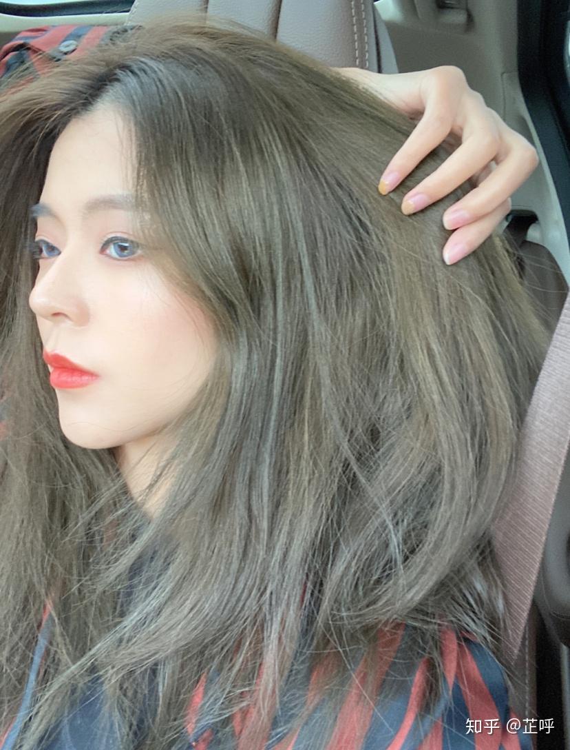 冷灰色发色是什么样子的? - 知乎