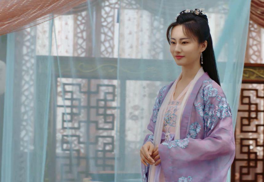 锦衣之下电视剧里翟兰叶怎么了电视剧也没交代