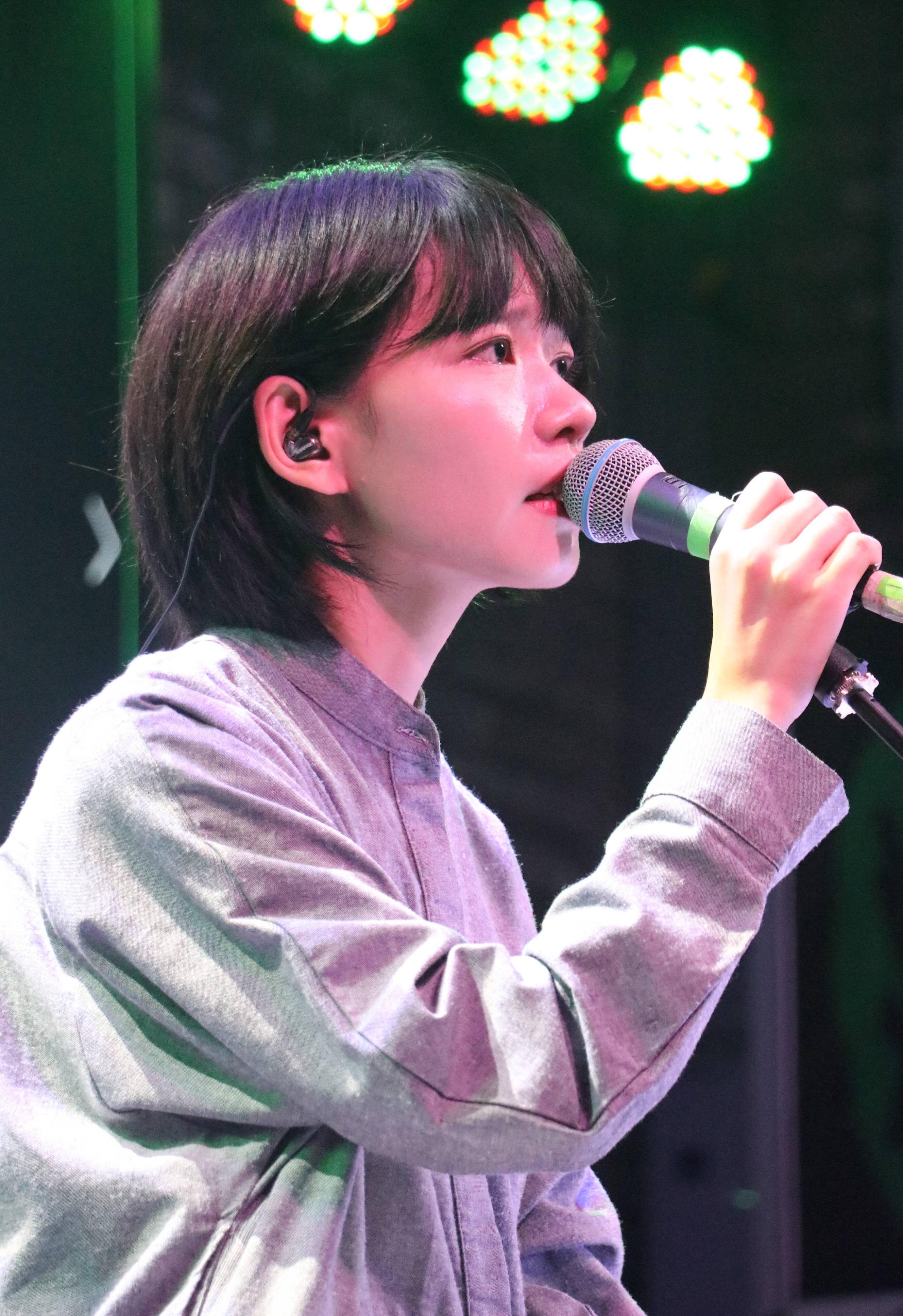 你们怎样评价房东的猫主唱王心怡的颜值呢? - 知乎