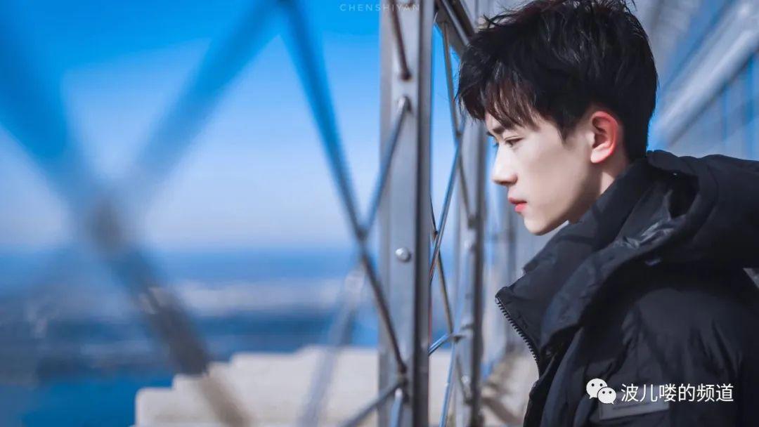 网上最火的歌有哪些呢 v2-cd78f6a224826443d5e2bc62935b3dcc_r.jpg