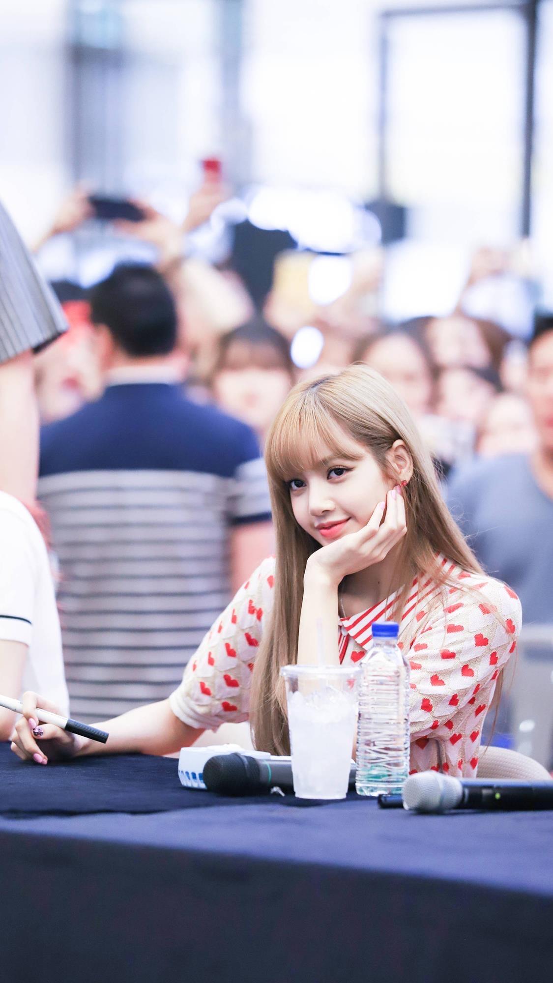 壁纸全网最新lisa来啦