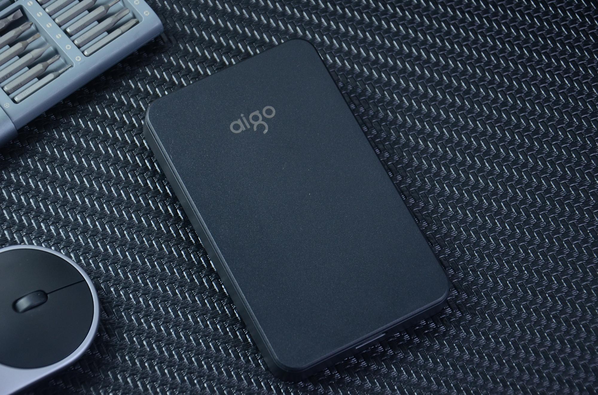 aigo移动硬盘评测双指示灯设计500gb容量卖219元贵么