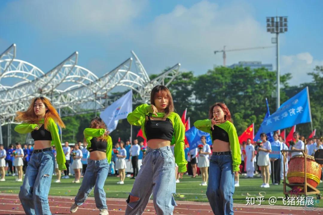 超燃大学生运动会酷炫造型青春无限