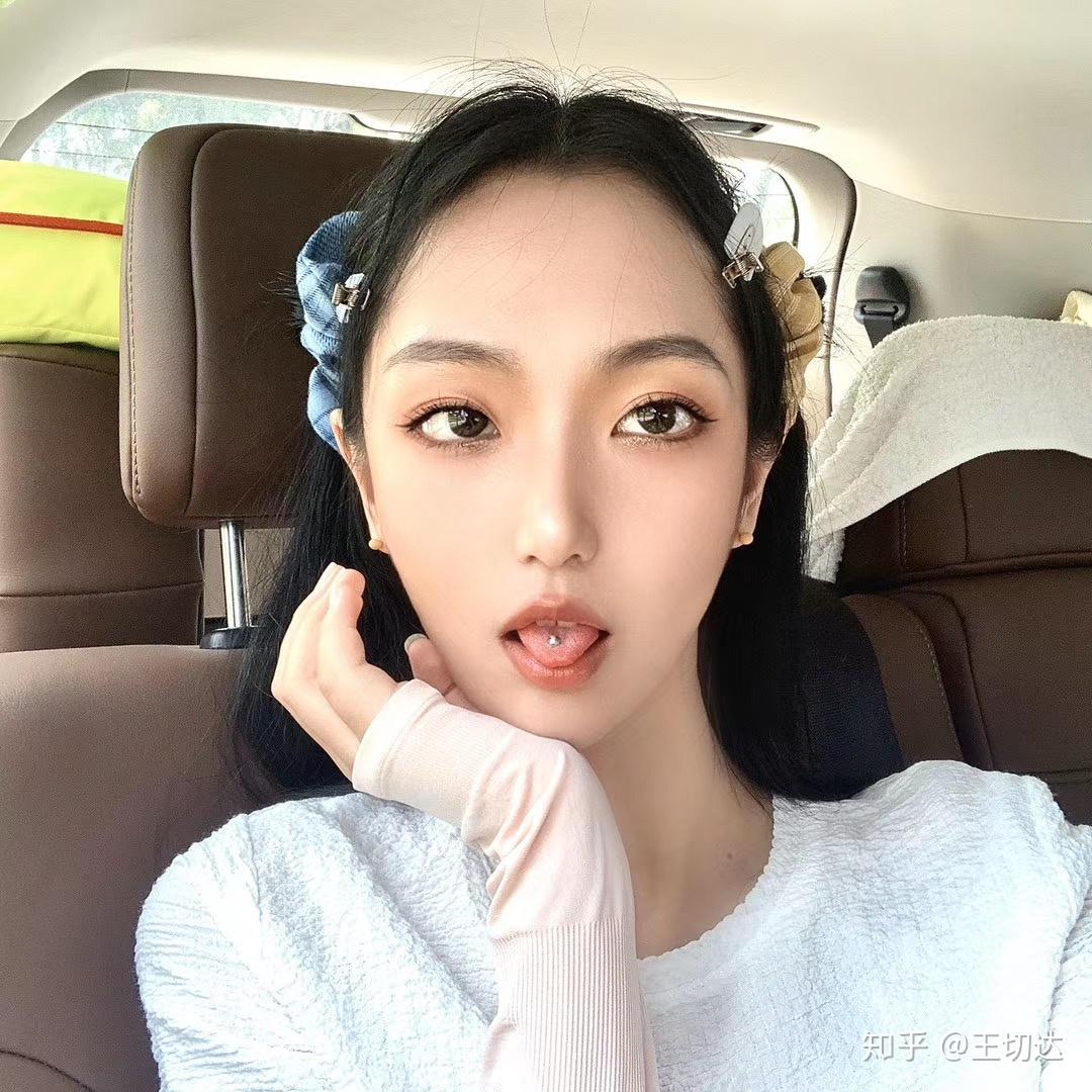 大家有个好看的女朋友什么体验晒一下照片