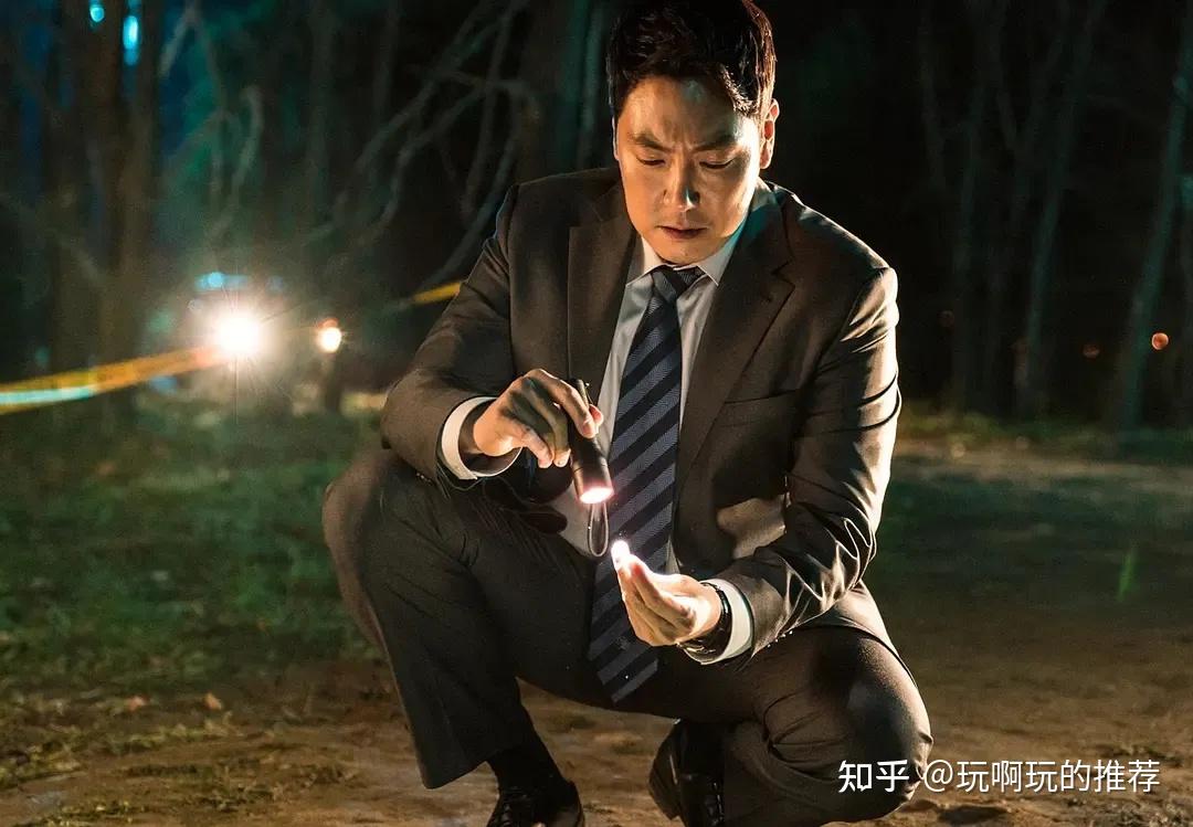 【韩影推荐】韩国检察官与金融腐败剧《黑钱》由赵震雄,李荷妮 担任