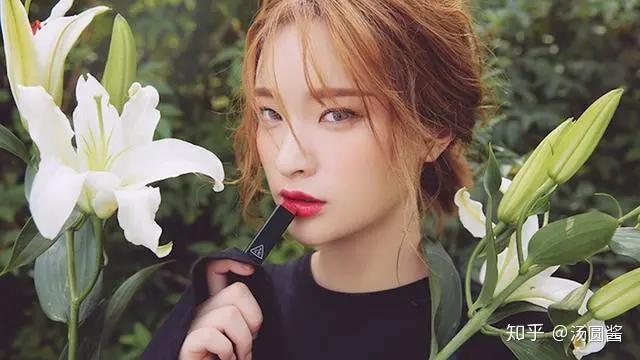 名门泽佳:口红怎么挑才好看的骗局?这几个秘诀是关键