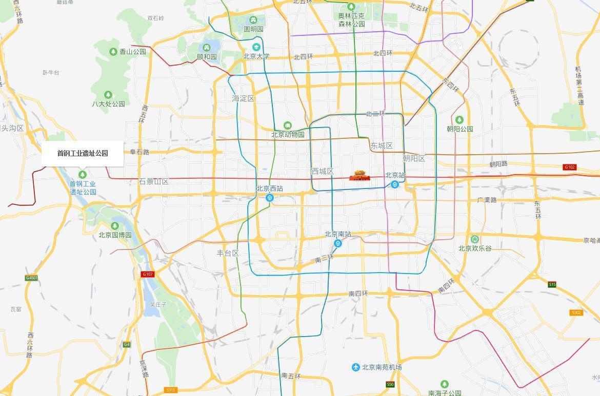 位于北京石景山区的首钢工业遗址,是北京最大的工业废墟.