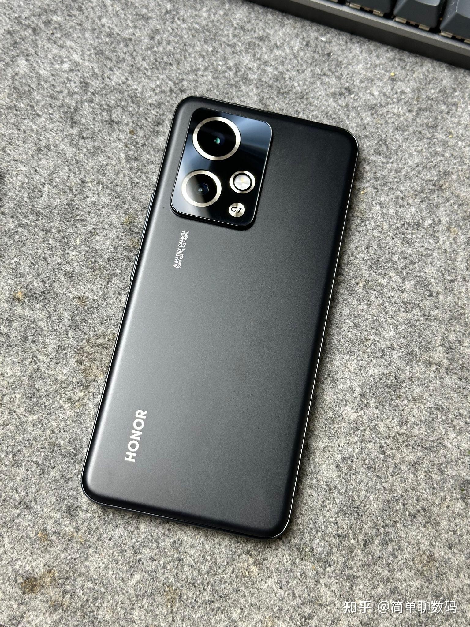 分析一下最近荣耀90gt值不值得购买!