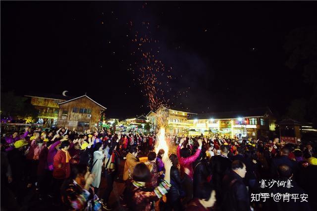 梵净山升仙之山,超越时空的净地,世间难得的一方净土-仙气飘飘的梵净山叫什么