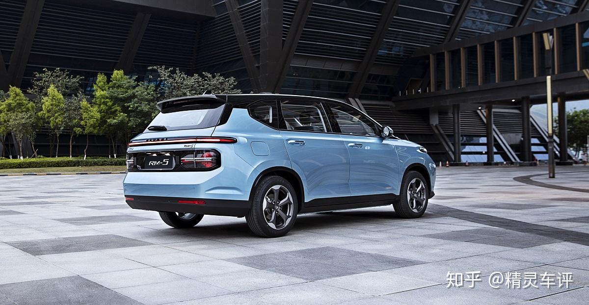 新宝骏rm-5,厂家指导价7.88万-12.08万