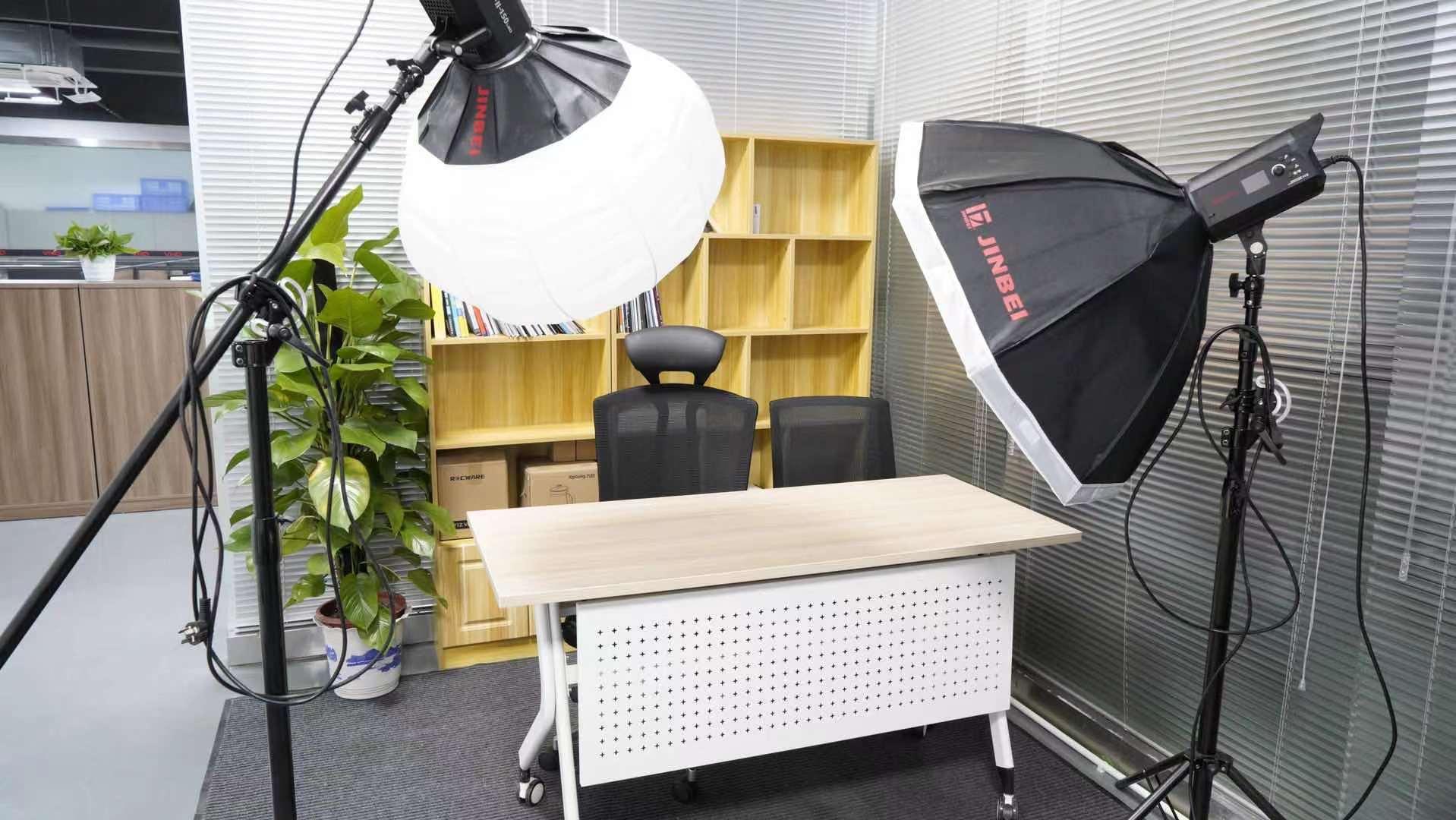 卖直播设备的公司是怎么开始第一次直播的