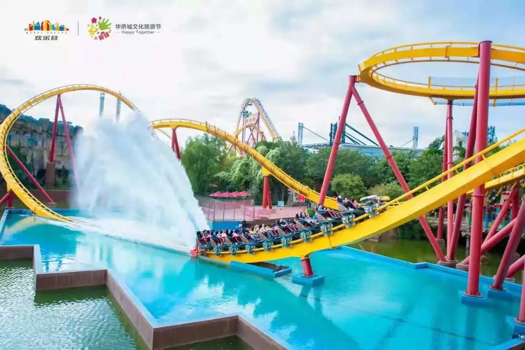 潮玩打卡——北京欢乐谷尽情感受祖国的最美秋天吧!