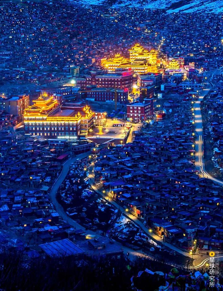 中国不同城市的夜景都有哪些特色？