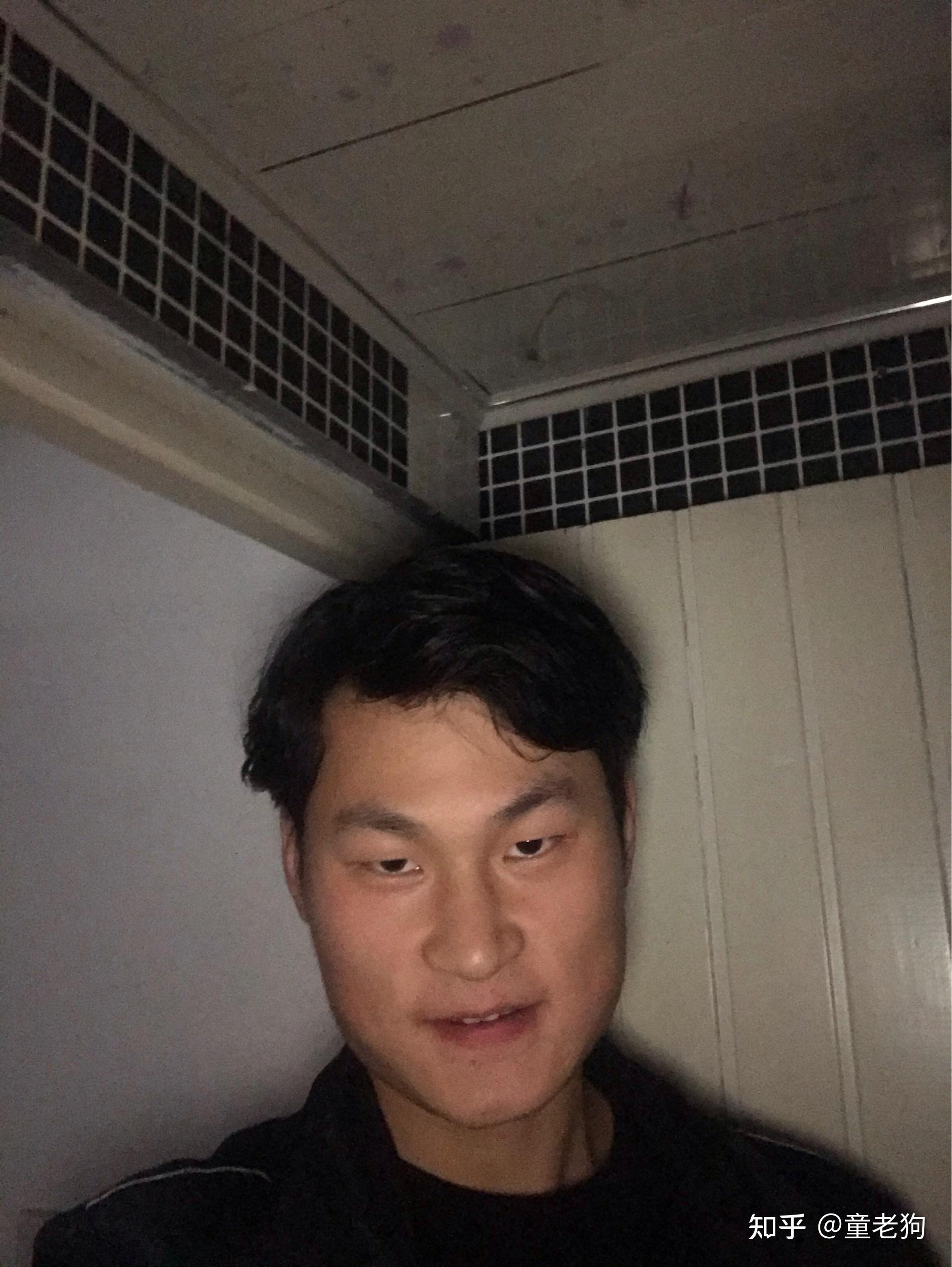 什么长相的男生显得凶?
