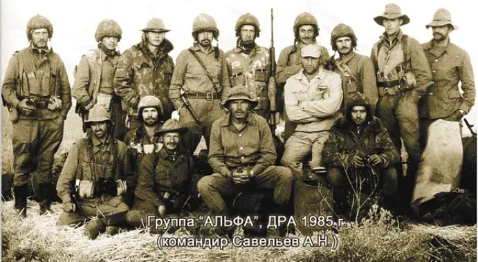 1979年120名苏联战狼对阿富汗总统做了啥